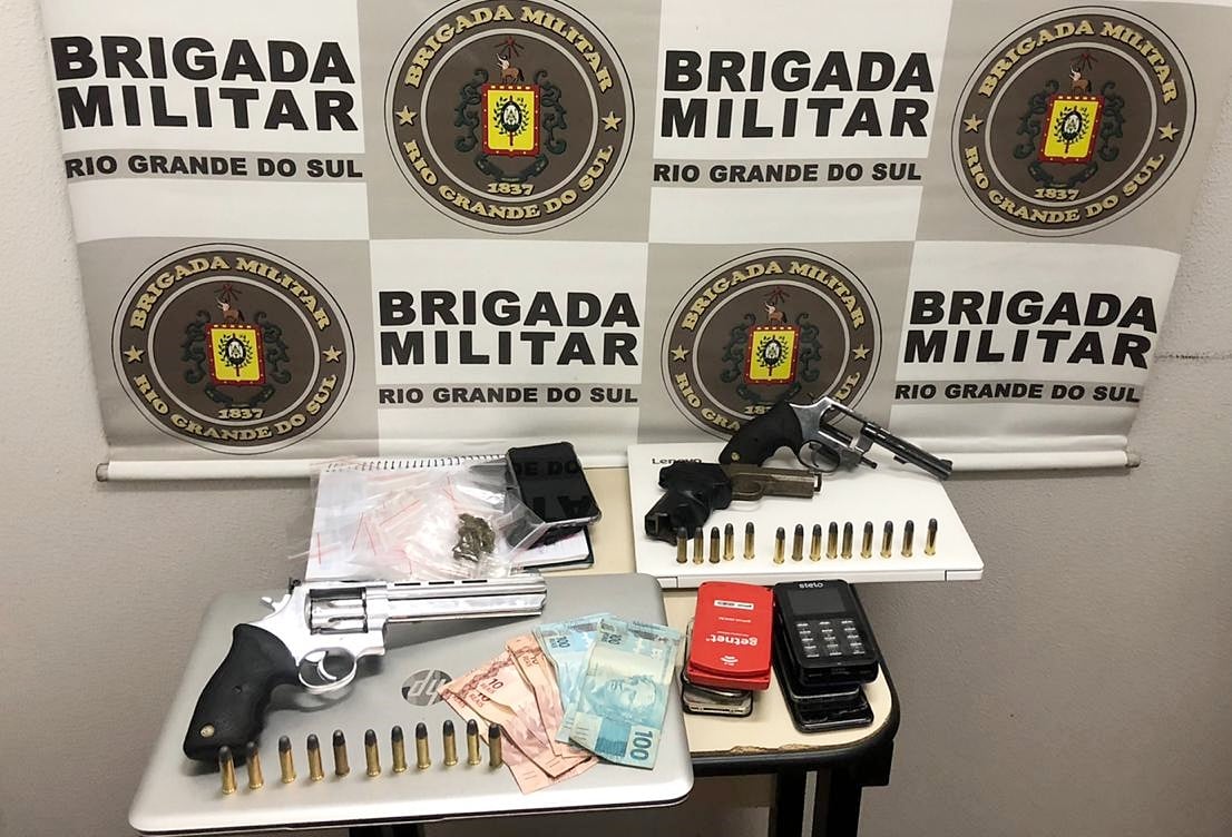 BM encontra nomes e CPFs em prisão de supostos integrantes de facção em Farroupilha