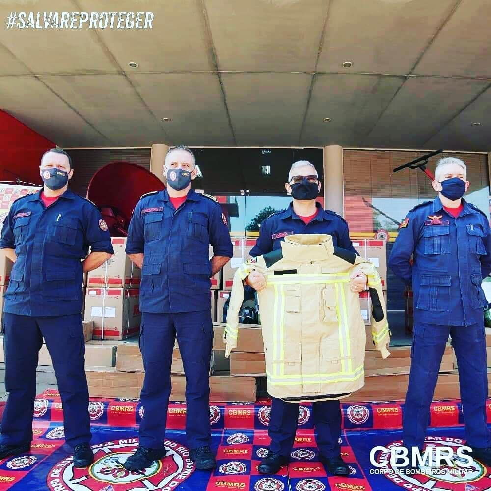 O Corpo de Bombeiros Militar do Rio Grande do Sul - CBMRS - recebeu novos equipamentos de proteção individual